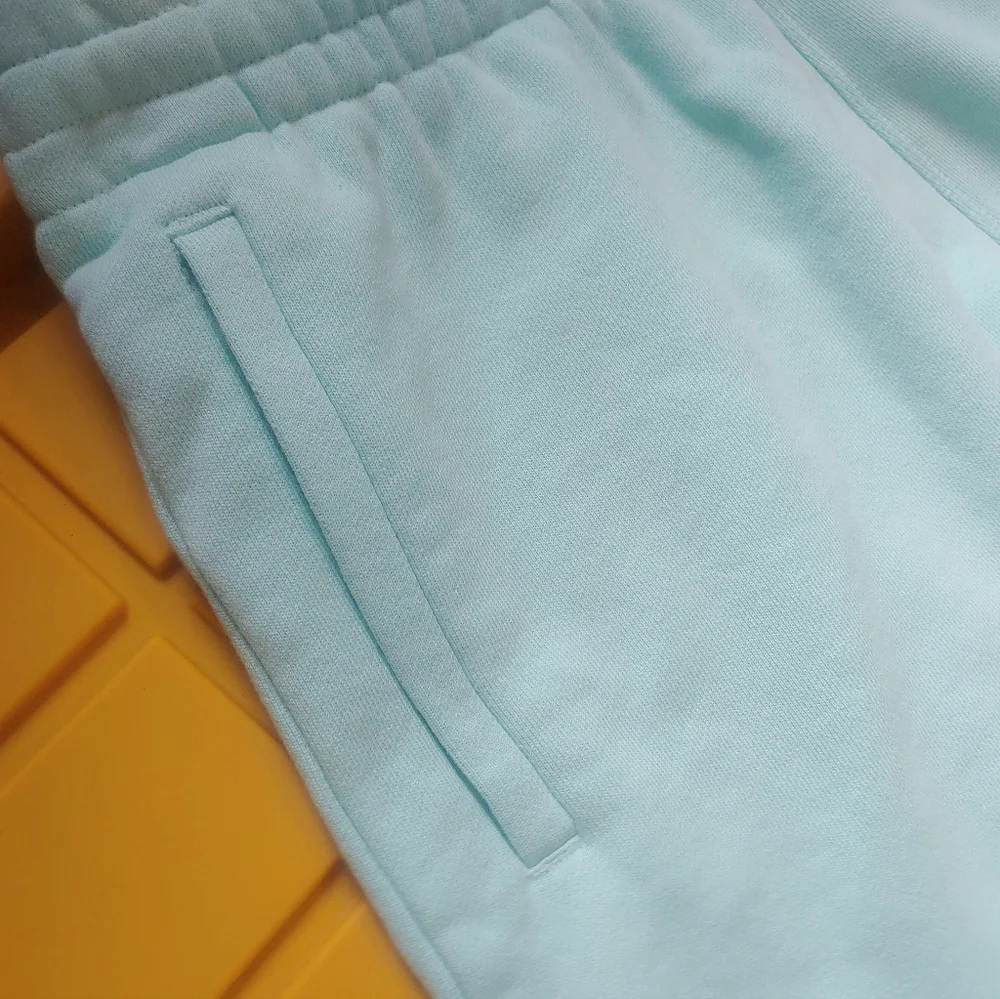 Adidas Shorts Sweat shorts BRAND NEW Men's - Picture 6 of 12